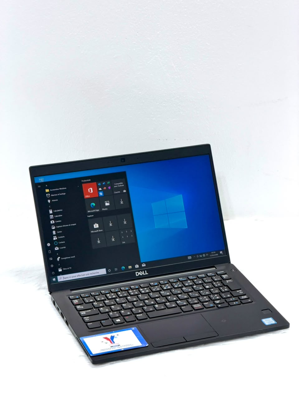 DELL Latitude 7390 Core(TM) i7  - 8650U CPU @ 1.90GHz  - 13’’, 128 SSD - 4 Go Ram - Azerty