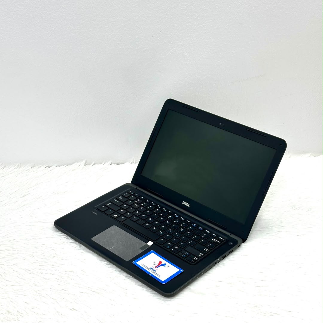 DELL Latitude 3380 Core(TM) i5  - 6006U CPU @ 2.00GHz  - 14’’, 500 HDD - 4 Go Ram - Azerty