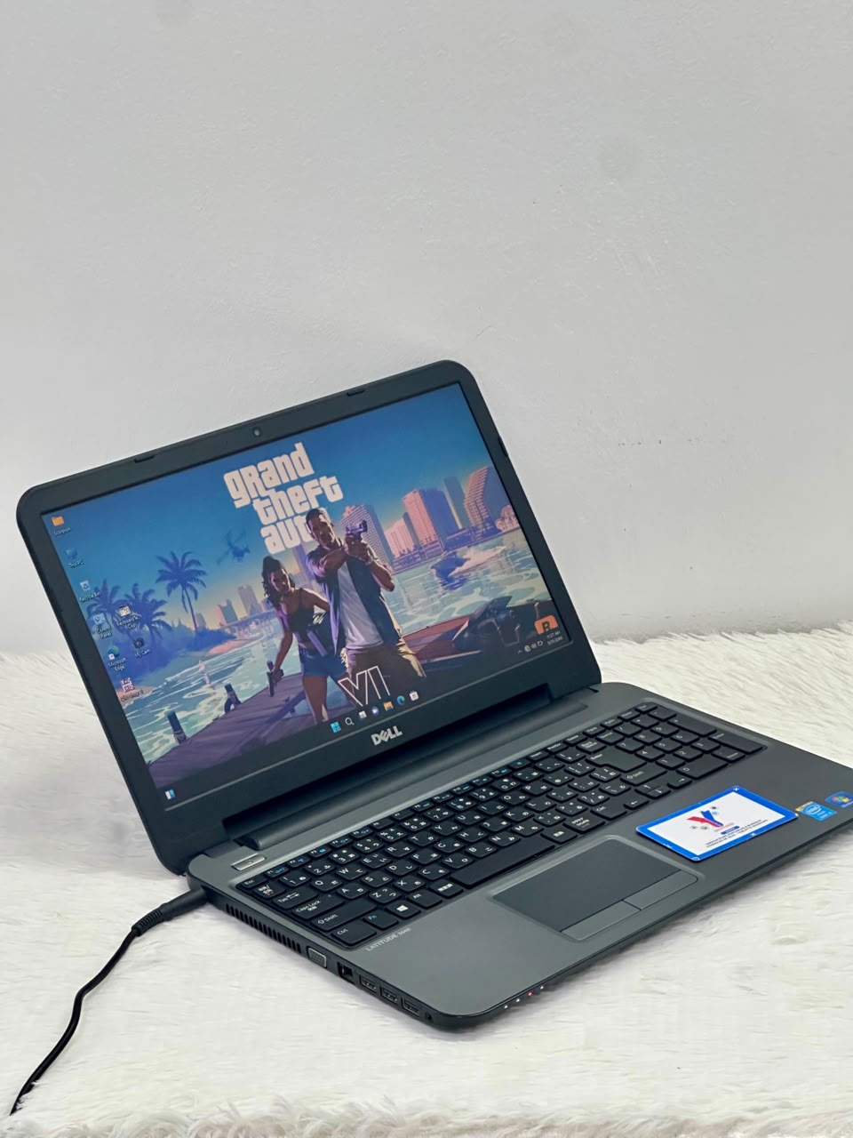 Dell Latitude 3540  Core(TM) i5  - 4200U CPU @ 1.60GHz  - 2.30GHz 14’’, 500 HDD - 8 Go Ram - Azerty